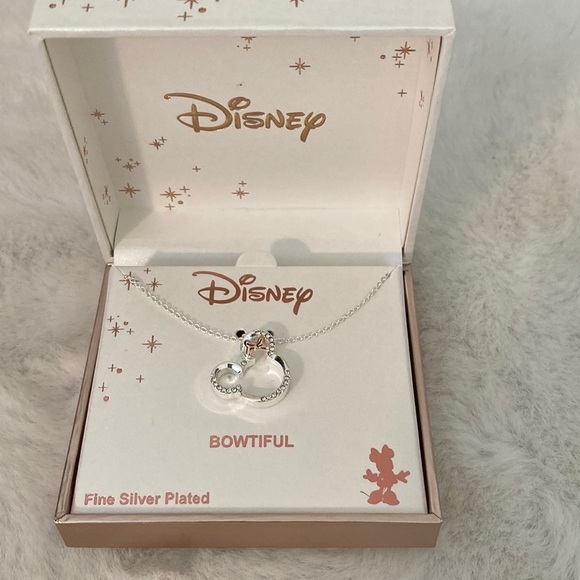 Disney Minnie Mouse Necklace - Picture 2 of 9